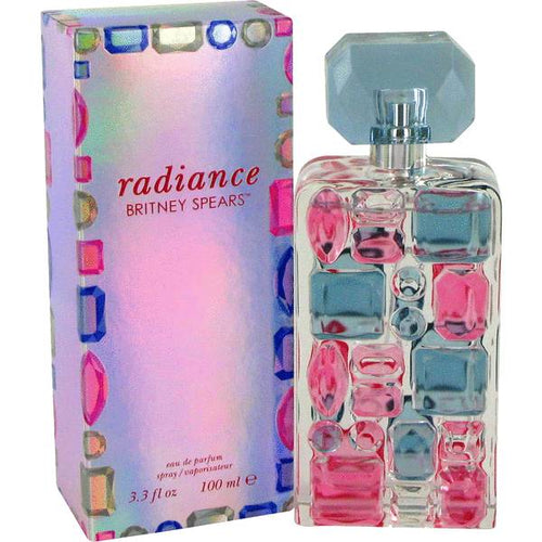 A floral fruity fragrance for contemporary women Crisp, sweet, juicy & uplifting Top notes of orange, pear & litchi Heart notes of jasmine, peony, gardenia & tuberose Base notes of musk, amber, vanilla & sandalwood. Launched in 2011.