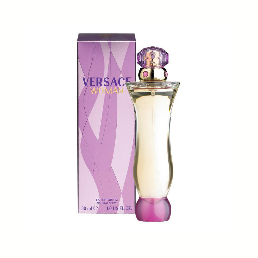 A Fragrance that harmoniously combines the hints of frangipani blossoms and leaves with jasmine, bergamont and eglantine. An intense, sophisticated bouquet featuring the padparadscha lotus, the ritual flower of oriental ceremonies. The fragrance then combines with the fruity tones of plum and raspberry, blue cedar, musk amber and inoke wood.