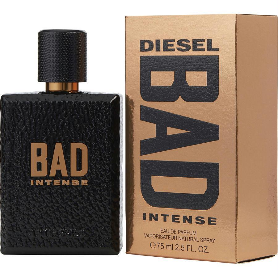 Spicier, on fire… Bad Intense is a sizzling take on the original scent. The new scent mixes up again intoxicating accords of tobacco and caviar to create an unexpected signature. Addictive and sensual, the fire starts with a rush of cardamom and bergamot.  Then a hot cocktail of saffron, nutmeg and coriander seed makes the caviar accord sweat. Before you know it vanilla bean, benzoin and labdanum mak