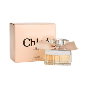 A casual but mature and evocative scent, Chloe New perfume for women is a seductive fragrance with a moderate, flowery tone.  Notes:  First introduced by Chloe in 2007, this perfume has a thoughtful and complex construction that blends notes of rose and magnolia with amber, lily of the valley and a cedar wood base.  Style:  This engaging and elegant fragrance is wonderful for a broad variety of adventures, from a picnic in the park to a coffee date with a friend.