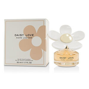 Daisy Love Perfume by Marc Jacobs, Crystallized cloudberries open the senses to what might seem a youthful dalliance. Upon deeper study, however, the daisy tree’s earthy aroma at the fragrance’s heart adds an air of sophistication and subtlety. A warm undercurrent of cashmere musk and driftwood create the base tones that are so richly woven into Daisy Love’s foundation