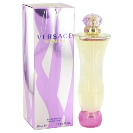 A Fragrance that harmoniously combines the hints of frangipani blossoms and leaves with jasmine, bergamont and eglantine. An intense, sophisticated bouquet featuring the padparadscha lotus, the ritual flower of oriental ceremonies. The fragrance then combines with the fruity tones of plum and raspberry, blue cedar, musk amber and inoke wood.